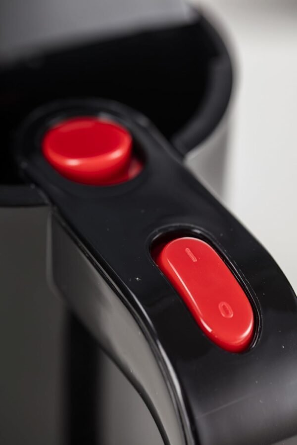 71kIV4uxXkL._AC_SL1500_ Review of Bodum Bistro Electric Water Kettle Rapid-Boil 17oz for Tea and Coffee